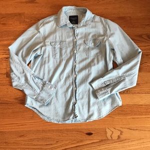 American Eagle soft denim button down